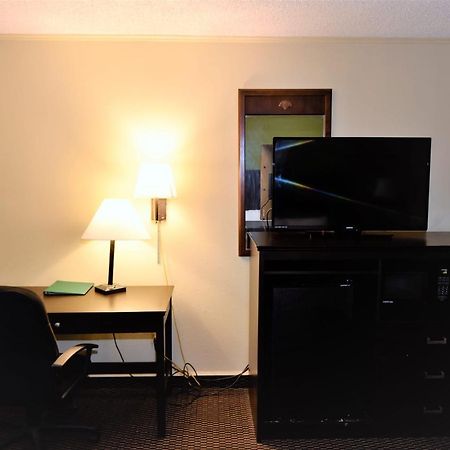 Rodeway Inn Harbison Area Columbia Bagian luar foto