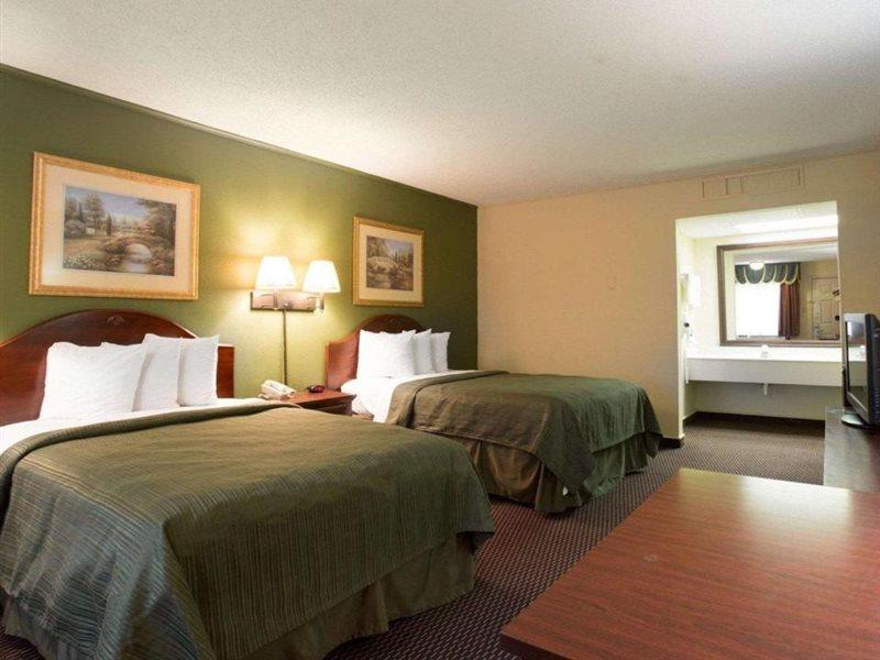Rodeway Inn Harbison Area Columbia Bagian luar foto