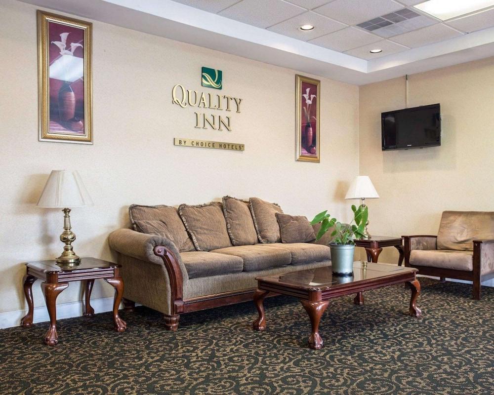 Rodeway Inn Harbison Area Columbia Bagian luar foto