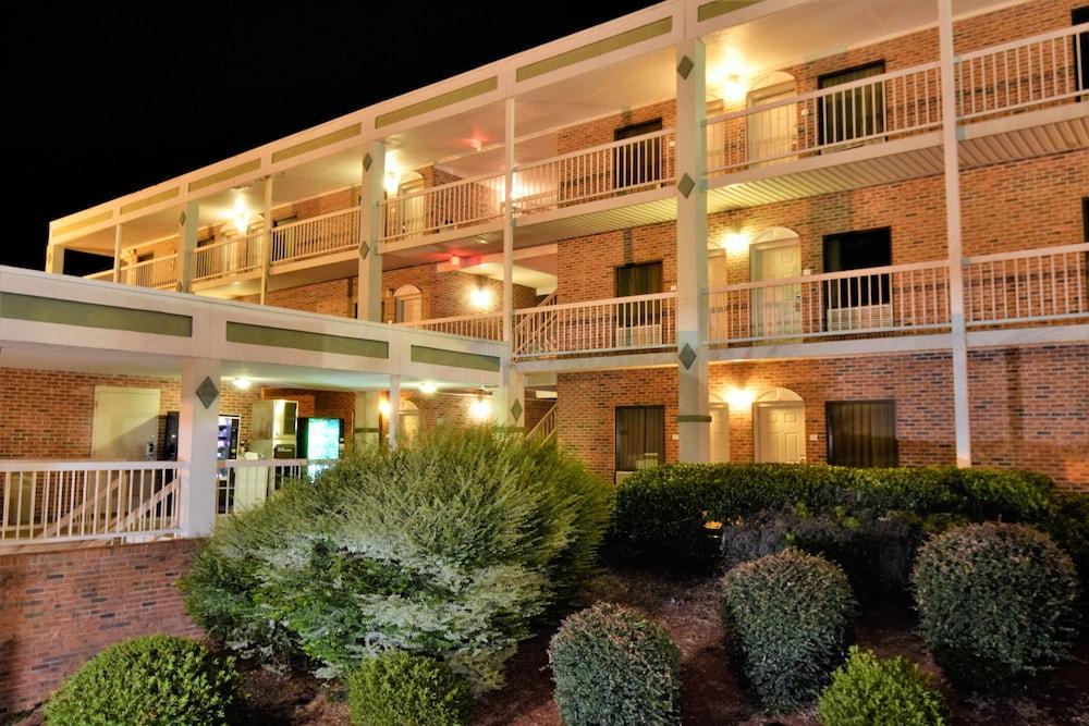 Rodeway Inn Harbison Area Columbia Bagian luar foto