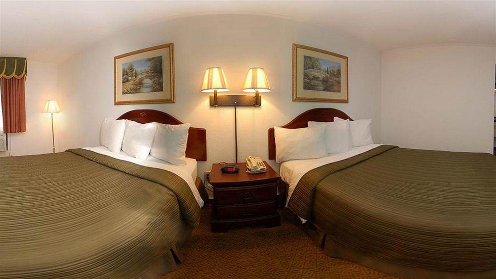 Rodeway Inn Harbison Area Columbia Bagian luar foto